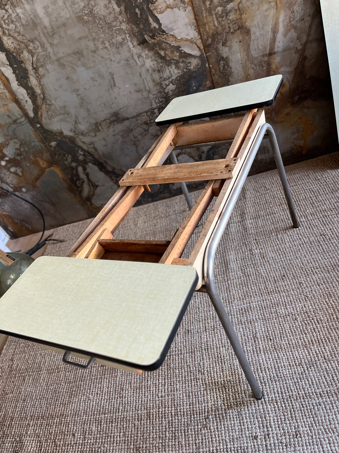 Formica and chrome extension table 2 stools 2 chairs