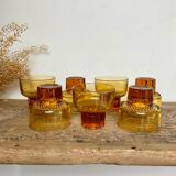 7 small amber glasses