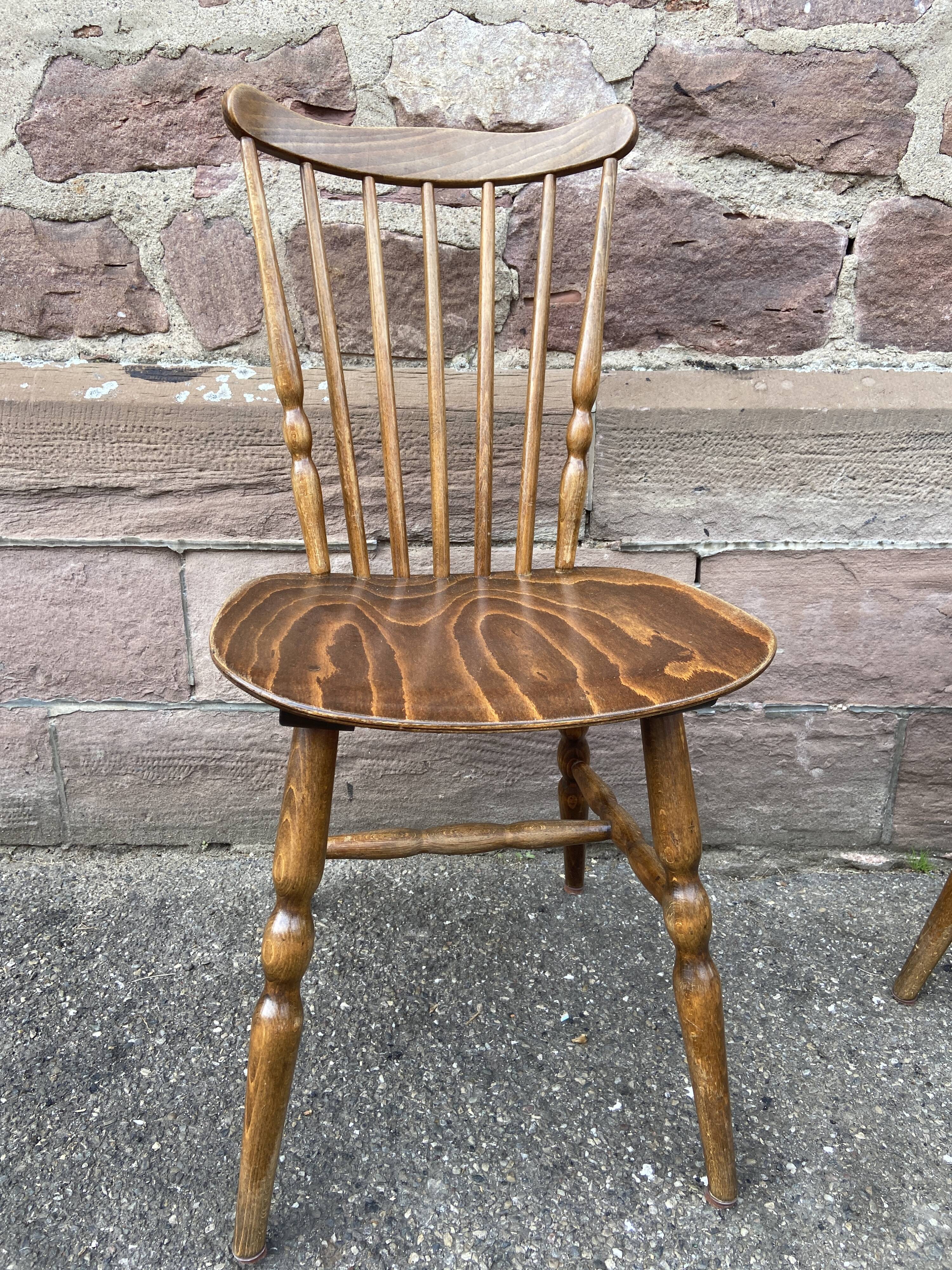 6 anciennes chaises scandinave Lounge Baumann Tapiovaara café bois courbé des années 70