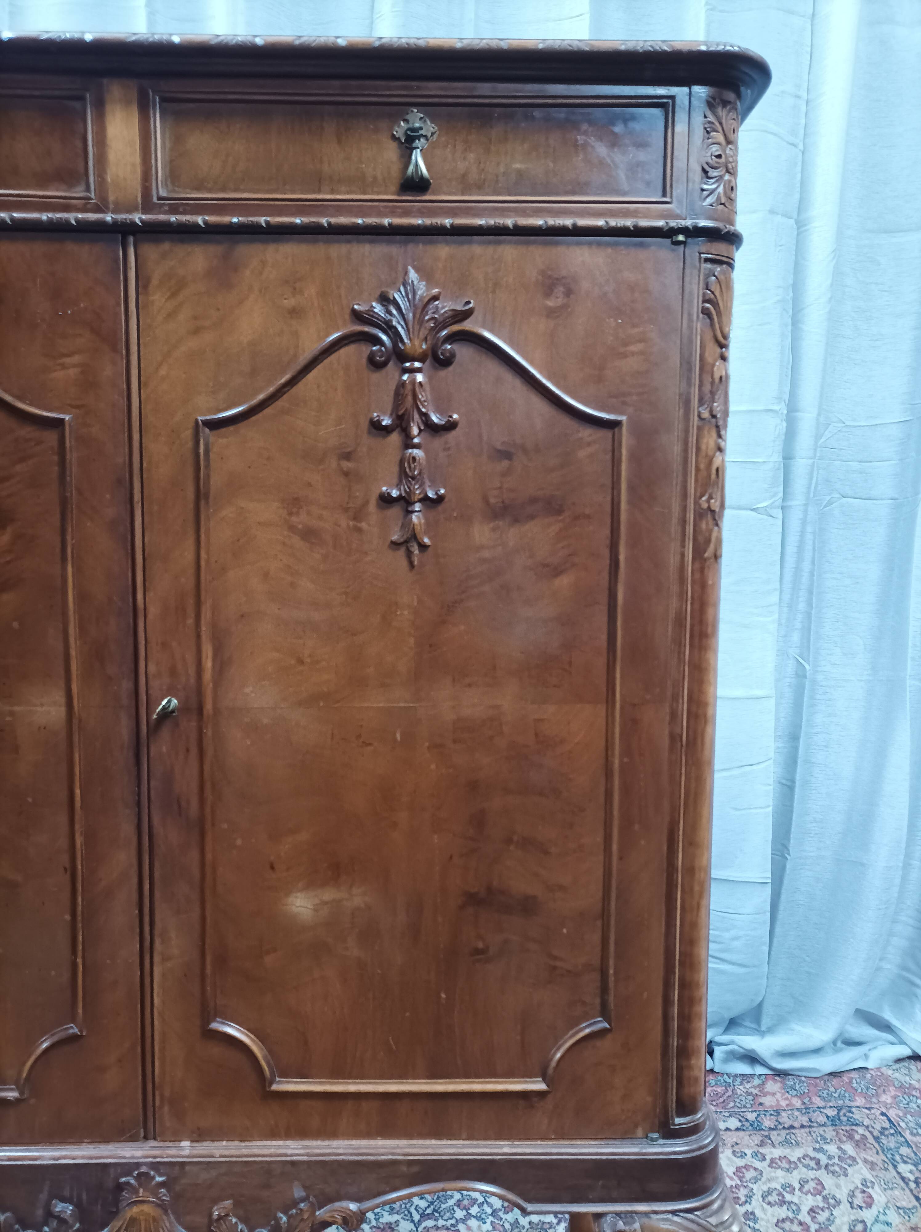 Chippendale mahogany bar cabinet Maison Jellinek in Faubourg Saint Antoine Paris