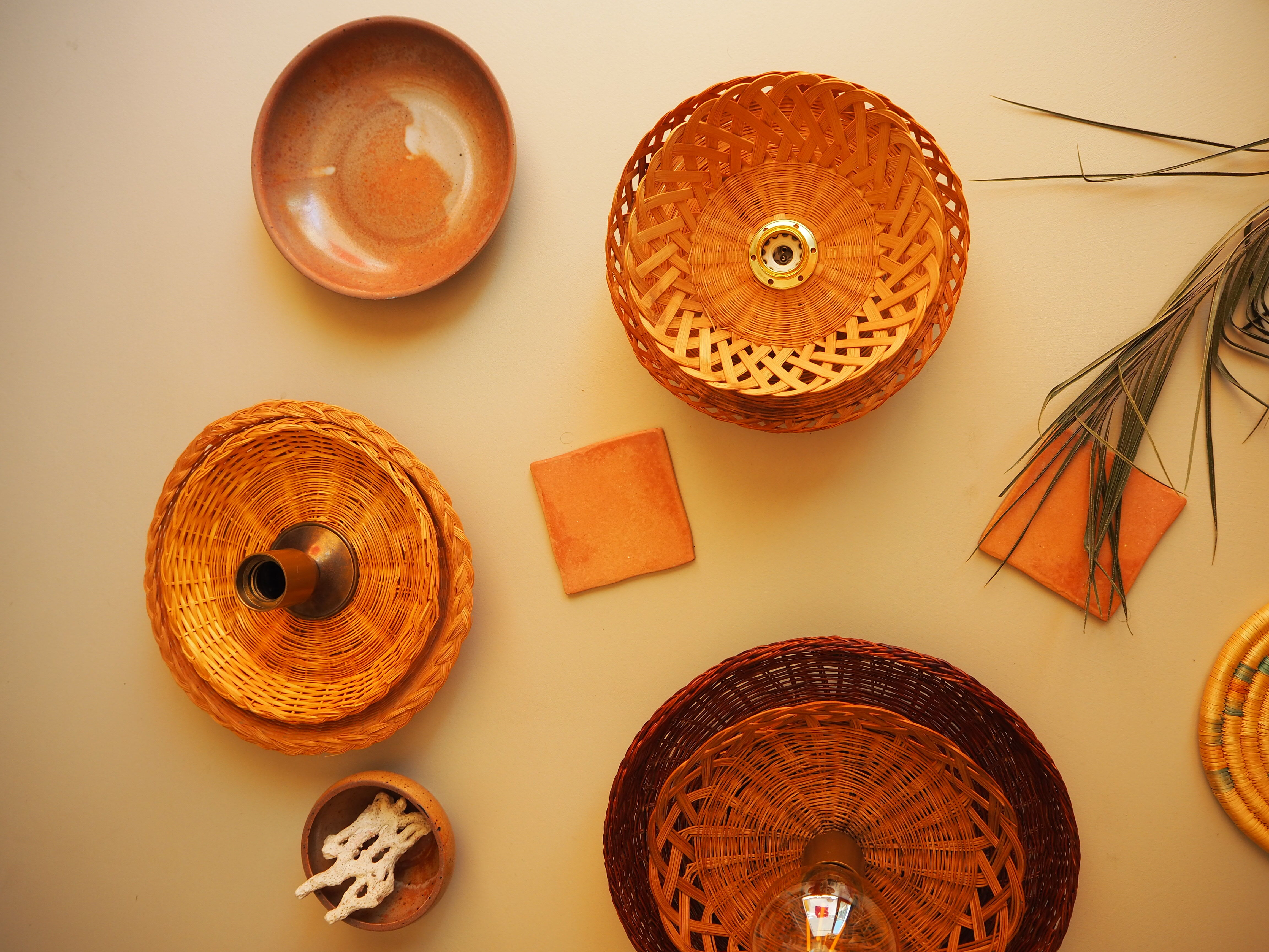 Beige wicker wall lamp - unique piece