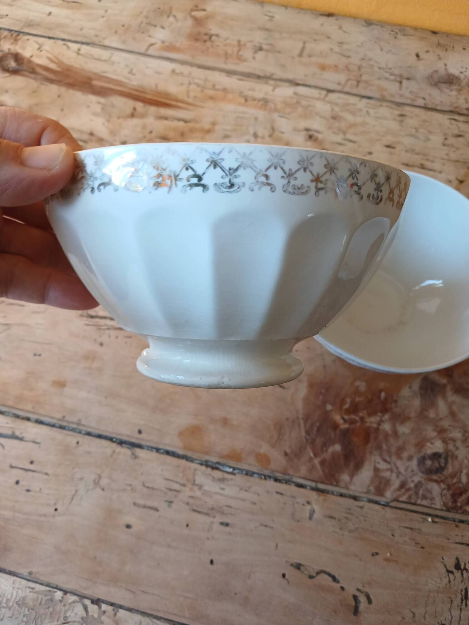 Set of 3 white and gold antique bowls - porcelain cups