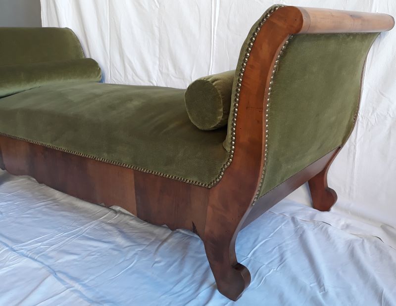 Chaise lounge, daybed
