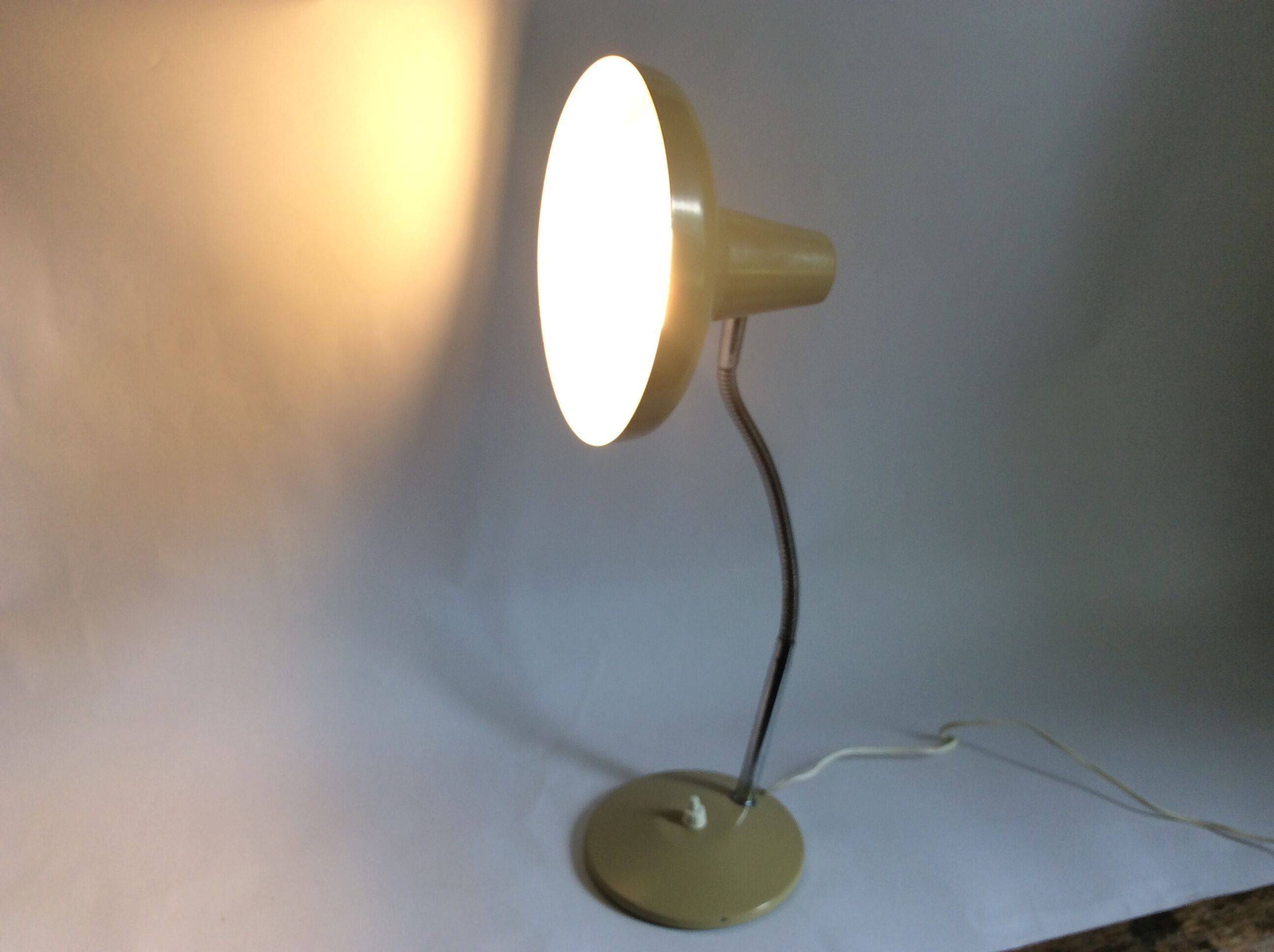 Vintage articulated lamp