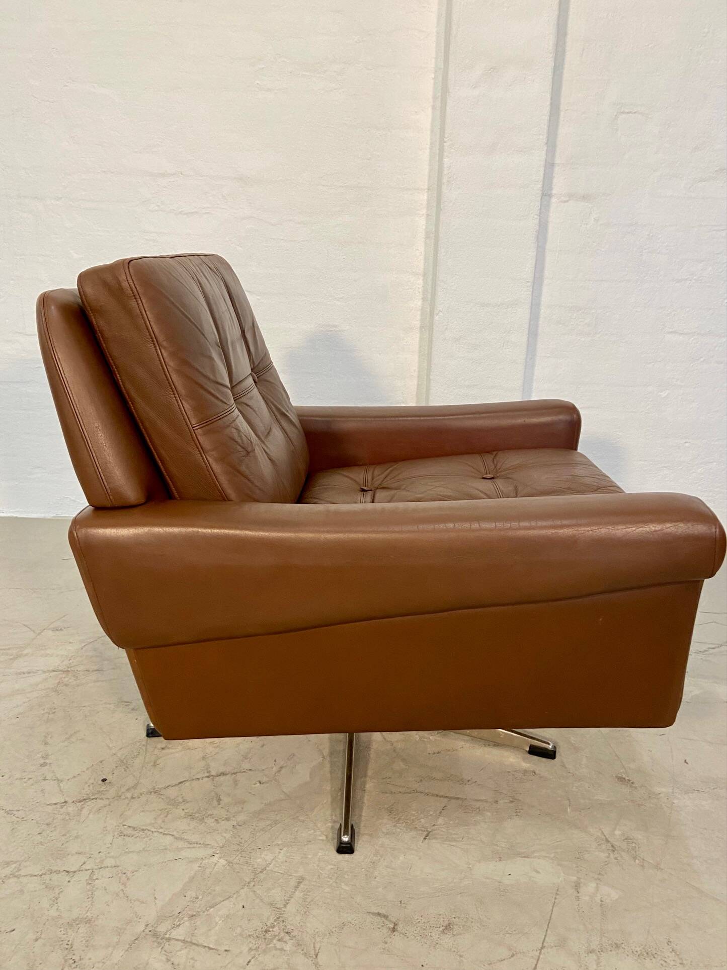 Vintage danish retro mid-century svend skipper brown leather chair & stool 60s