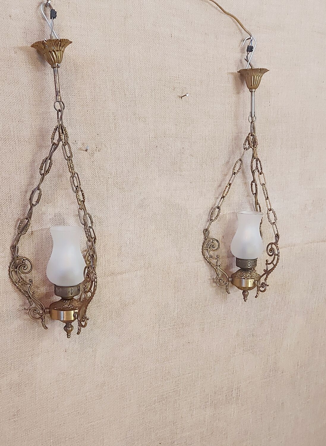 Baroque pendant lamp