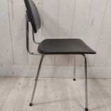 Pair of prefacto chairs by simard for airborne