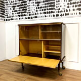 Showcase bar cabinet