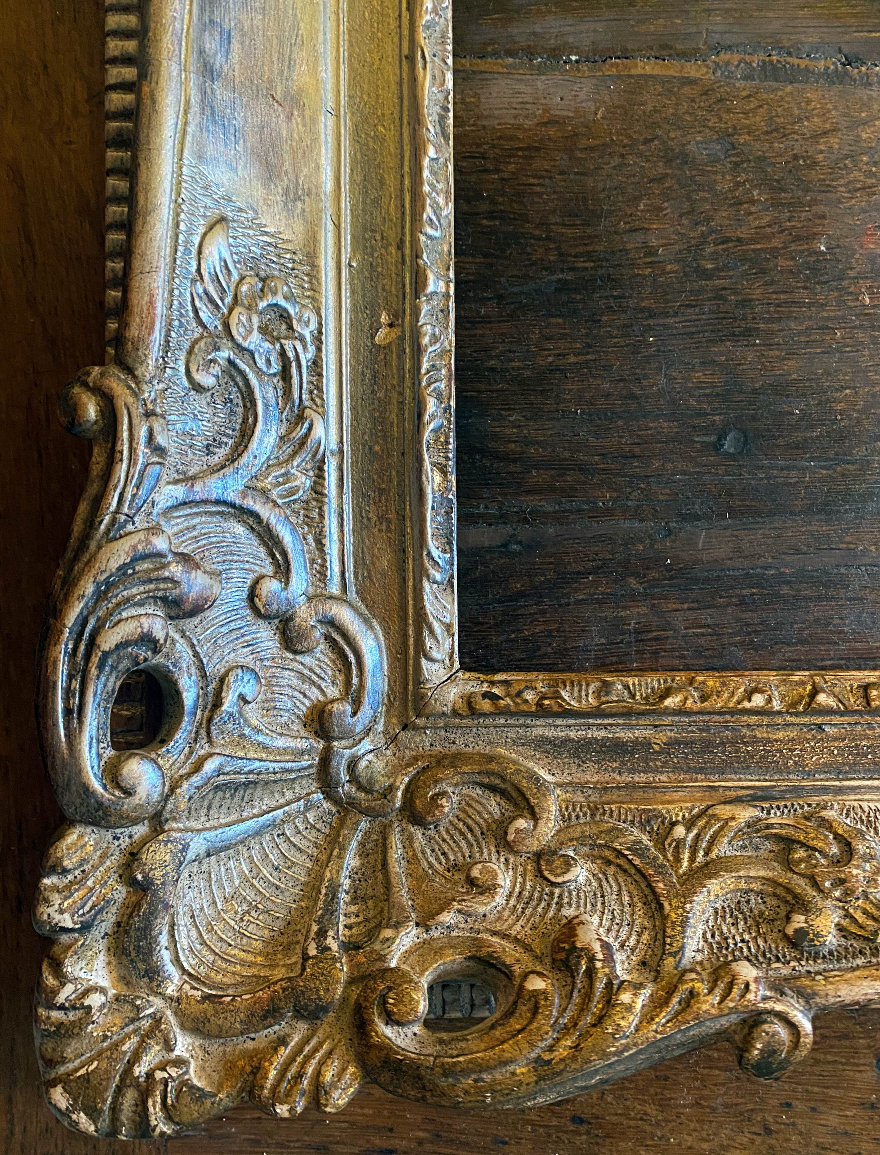 Old frame with molding for chassis 43 / 51 cm