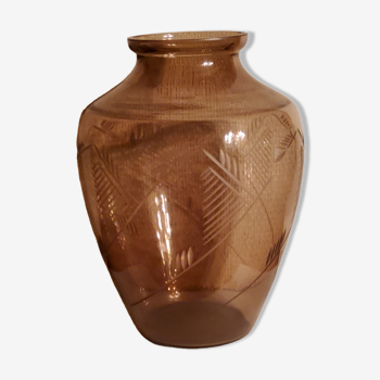 Vase in engraved brown glass of the 50s enamelled signature below 27cm