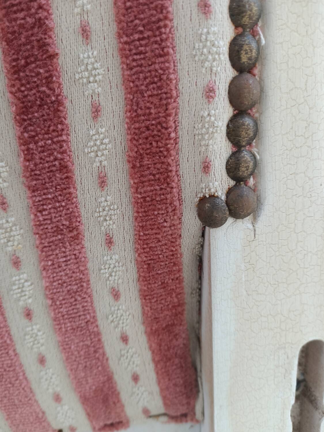 Upholstered bed