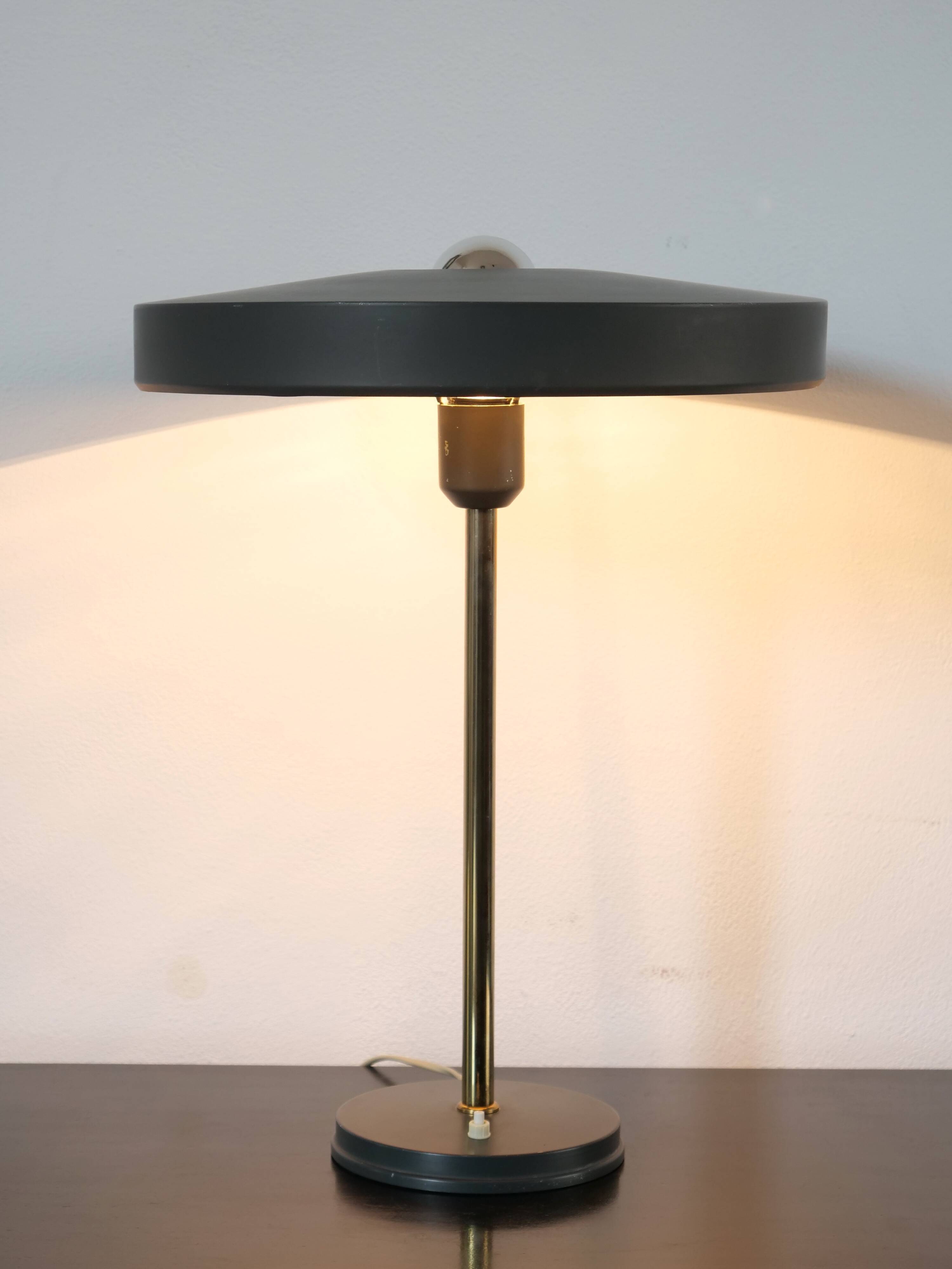 Lamp Philips Louis Kalff model Timor