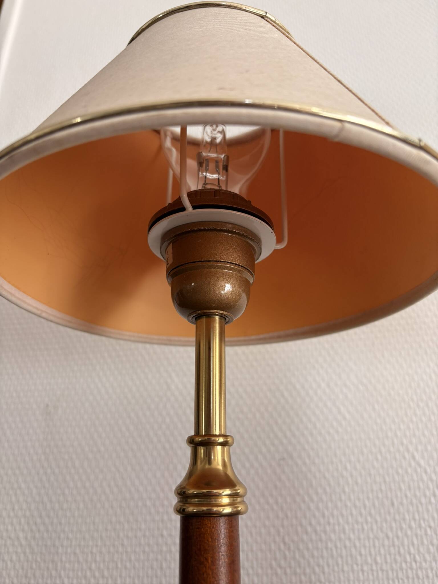 Pair of Brass-Gilded Bouillotte Lamps Vintage Wood Neo-Classical Shade
