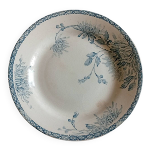 Plat creux sur pied terre