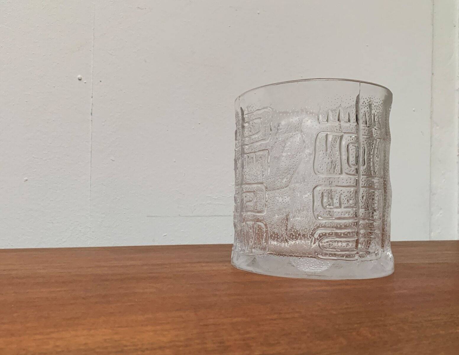 Large vintage glass vase or bowl with South American/Inca ornaments.