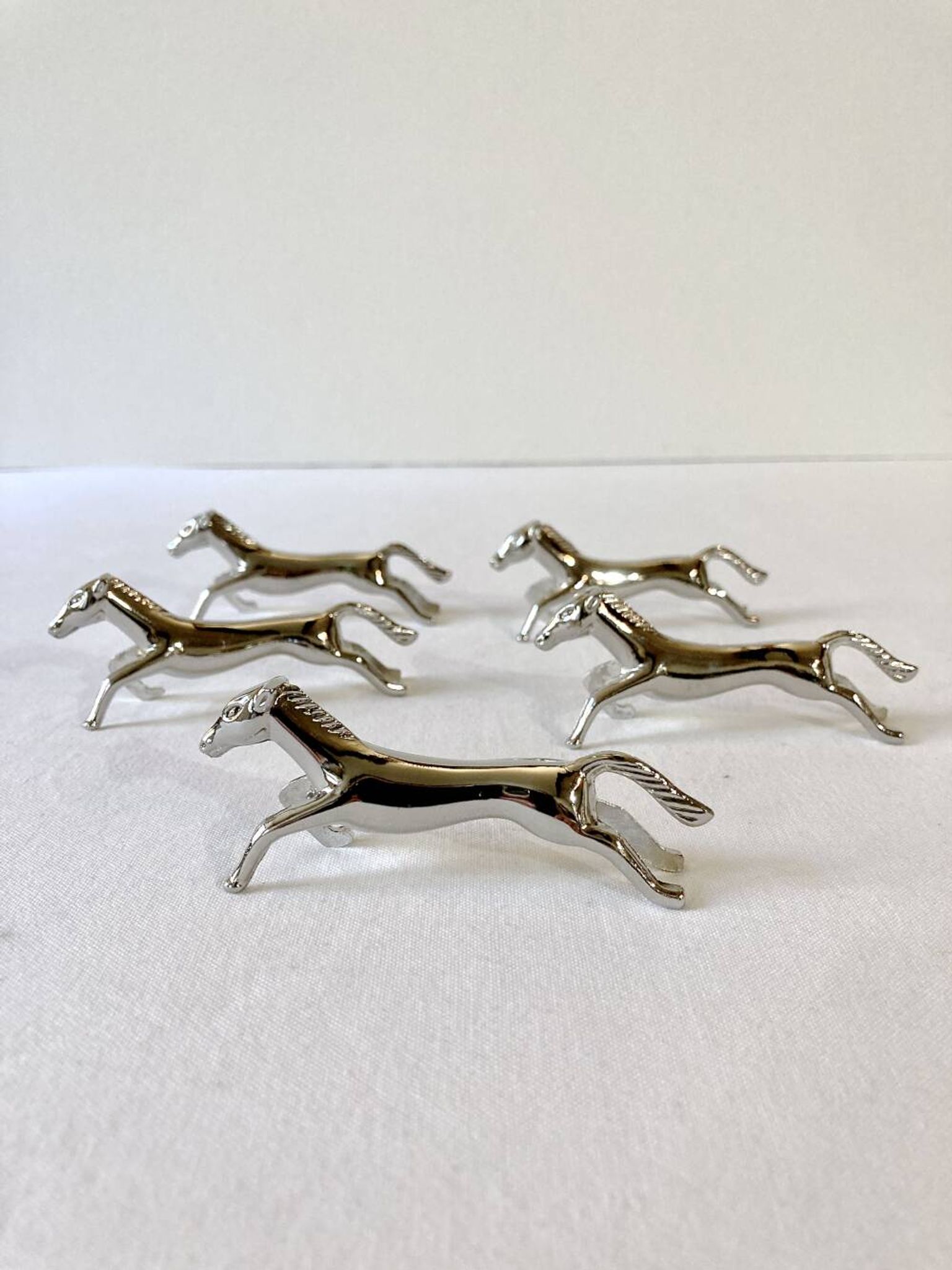 5 silver-plated knife rests in the shape of a horse. 1960s