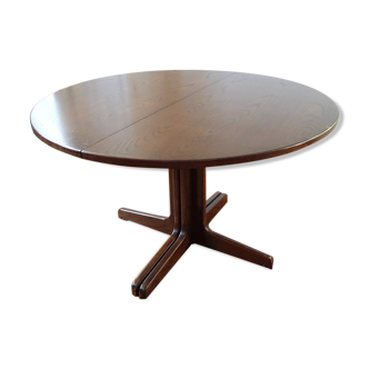 Thonet round table with 2 extensions