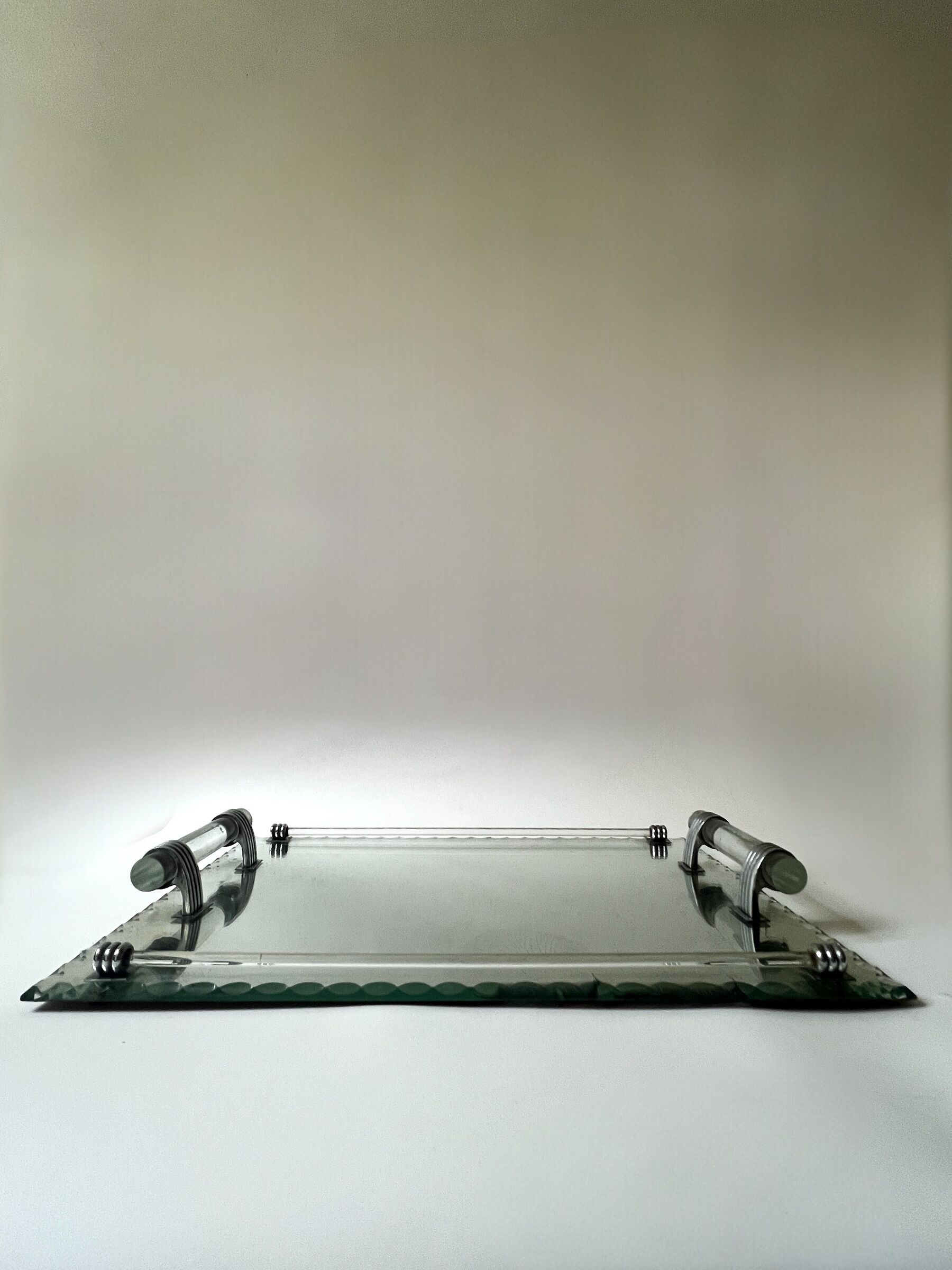 Large Art Deco plateau from the 1930s with mirror, chrome & glass, France