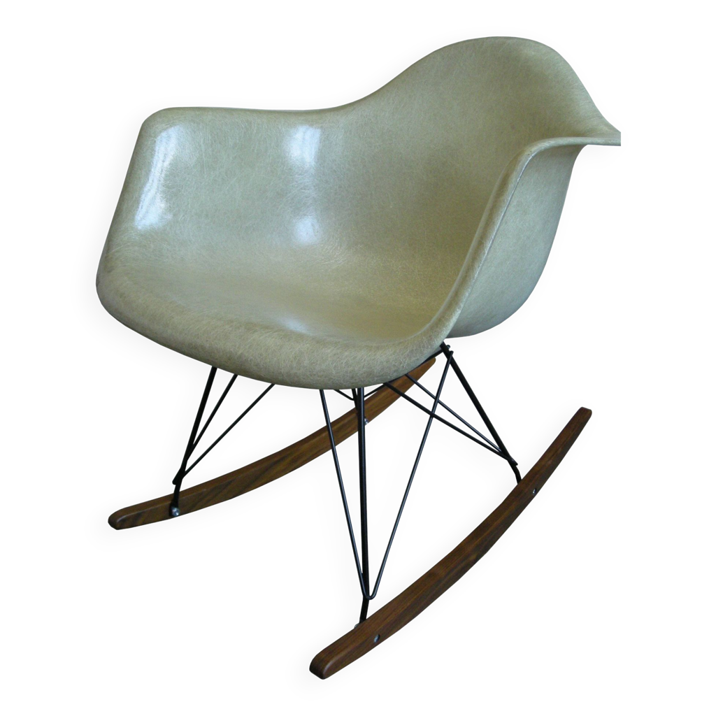 Rocking chair Charles Eames edition zenith plastics Selency