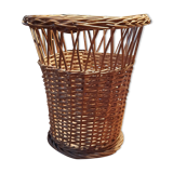 Wicker paper basket
