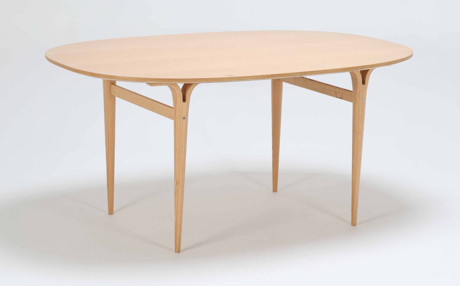 Superellipse table by Bruno Mathsson and Piet Hein for Fritz Hansen, Denmark 1980s