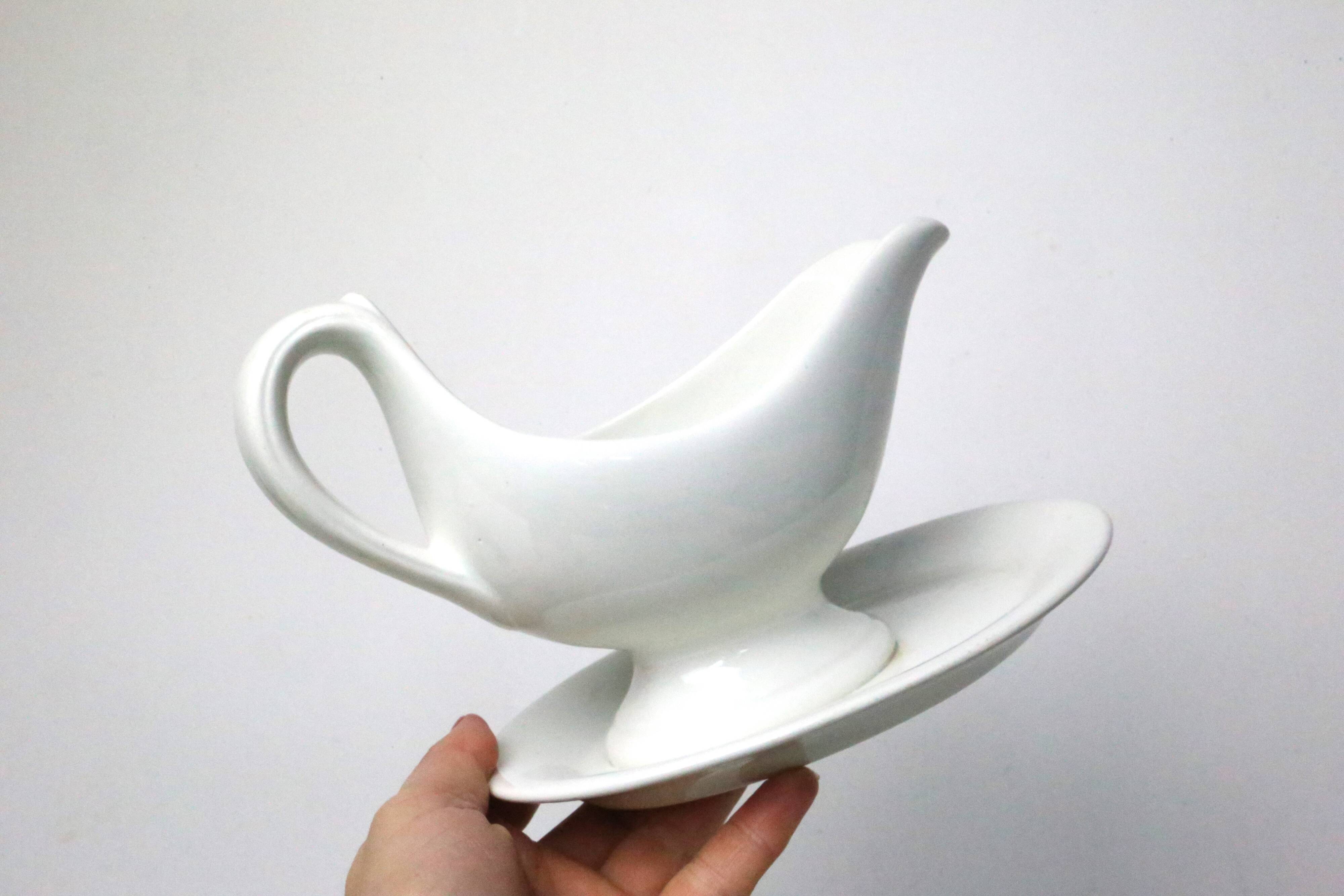 Gravy boat, Maëstrich ceramic company, made in Holland, vintage