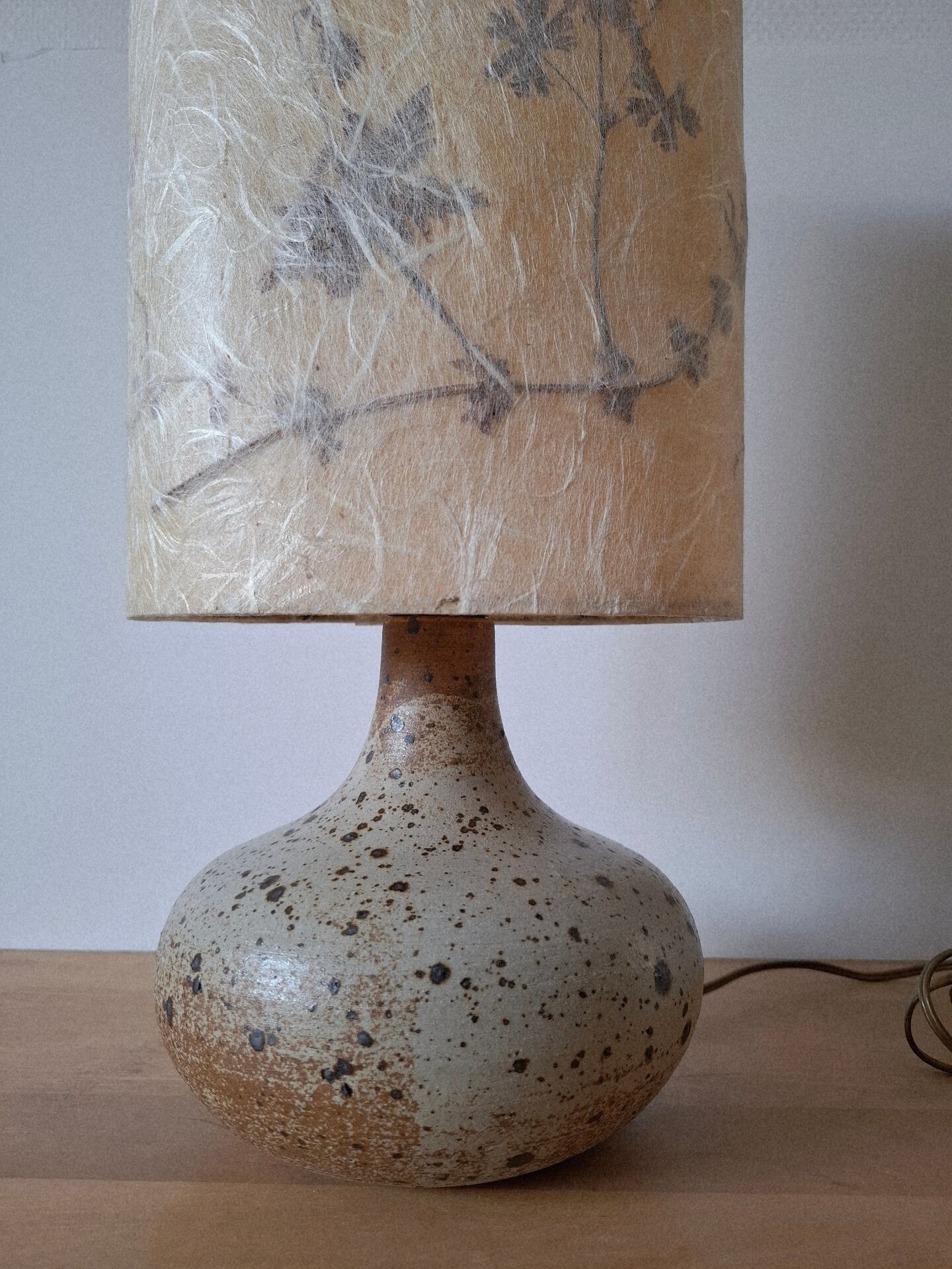 Vintage pyrite stone lamp