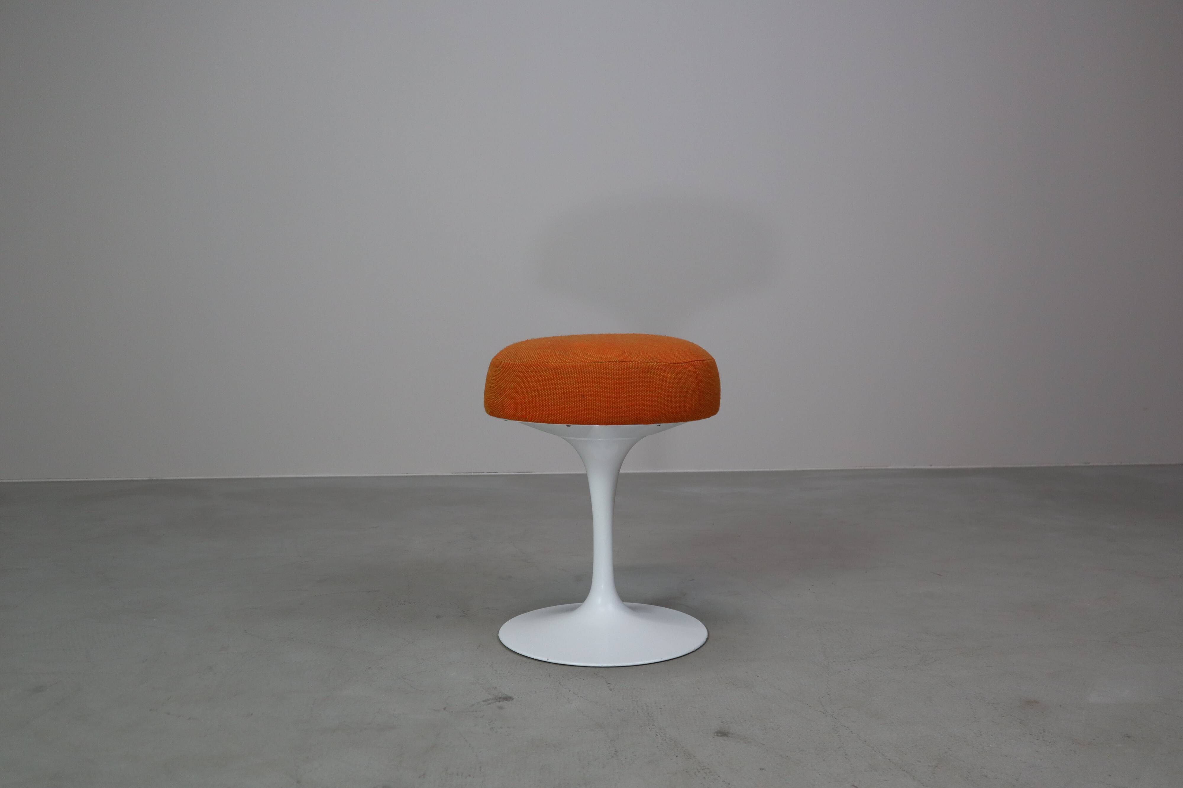 Pair of Eero Saarinen Tulip Stools for Knoll International