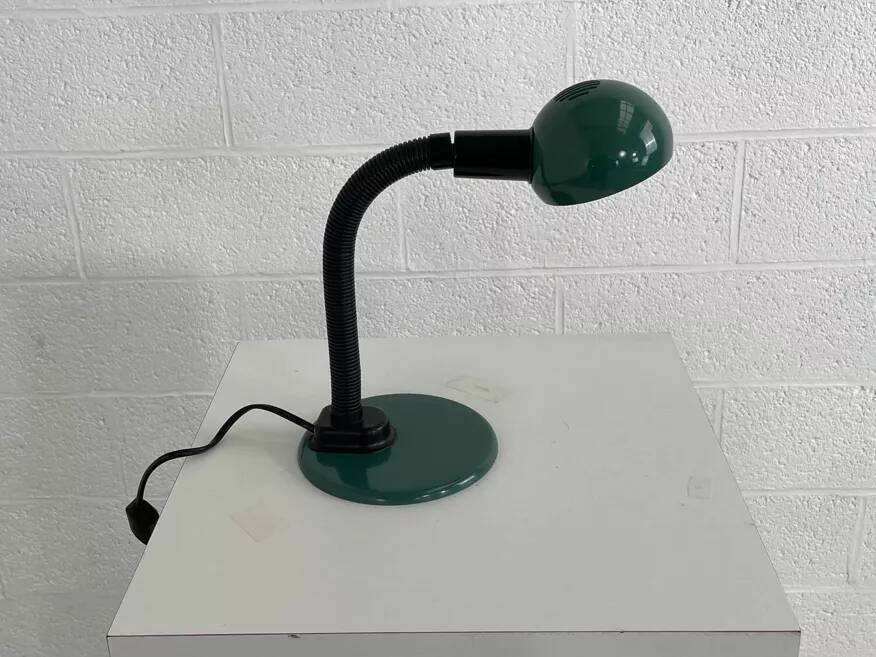 Forest green 90s desk lamp