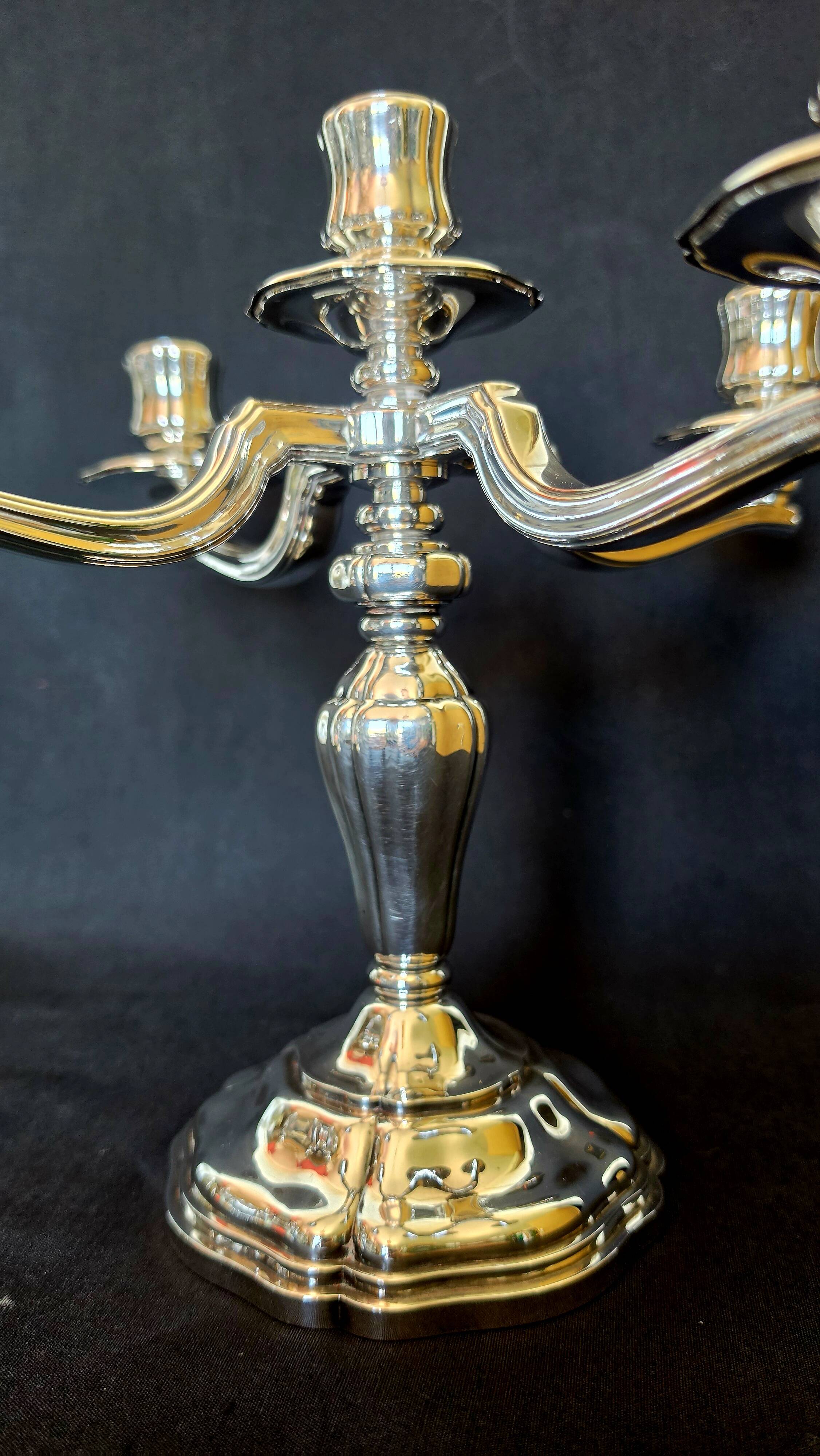 Exceptional pair of table candlesticks in fine silver, St. Médard Paris