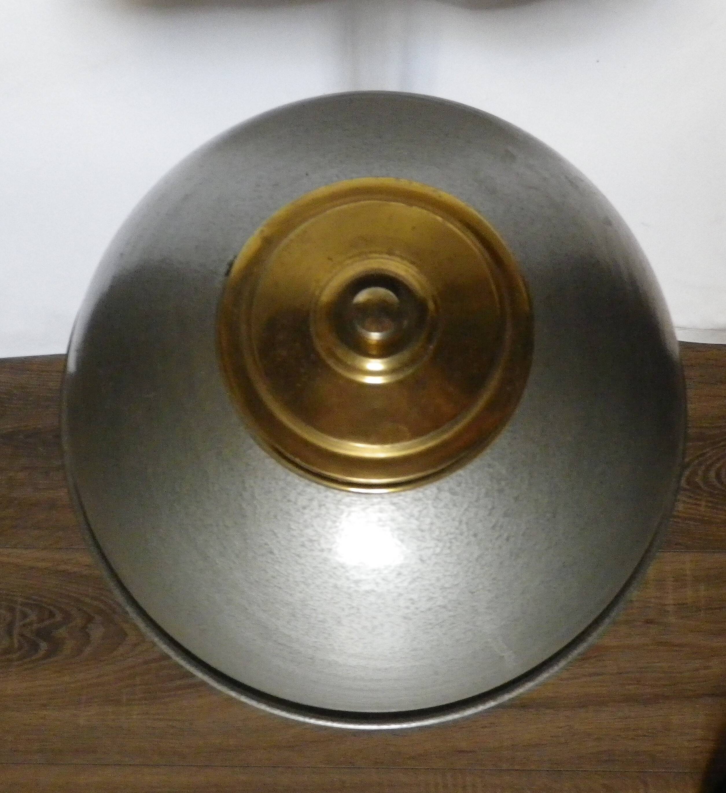 lampe métal socle laiton dorée
