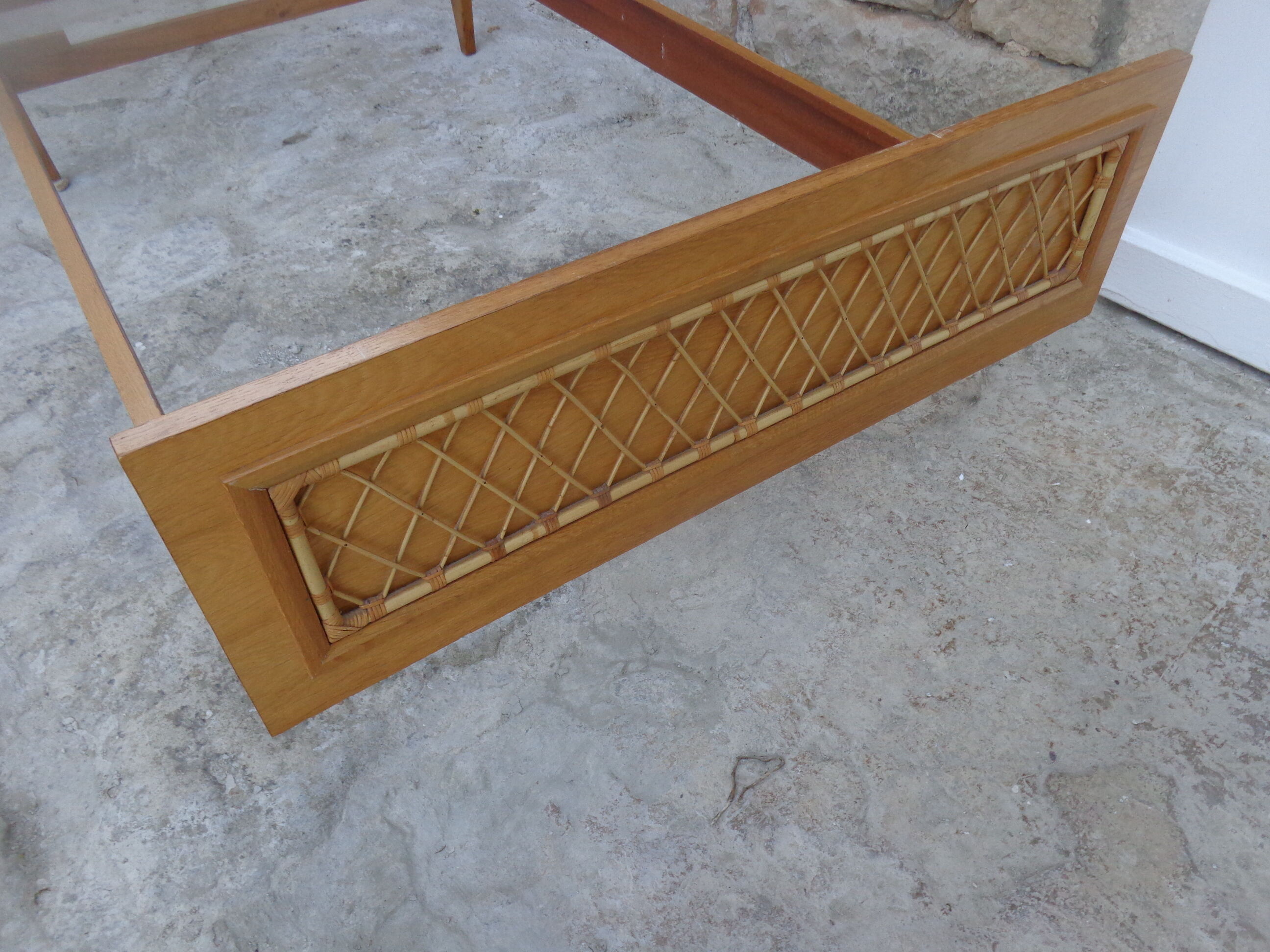 Bed wood and rattan wineing Louis Sognot of the 50s with his articulated box spring