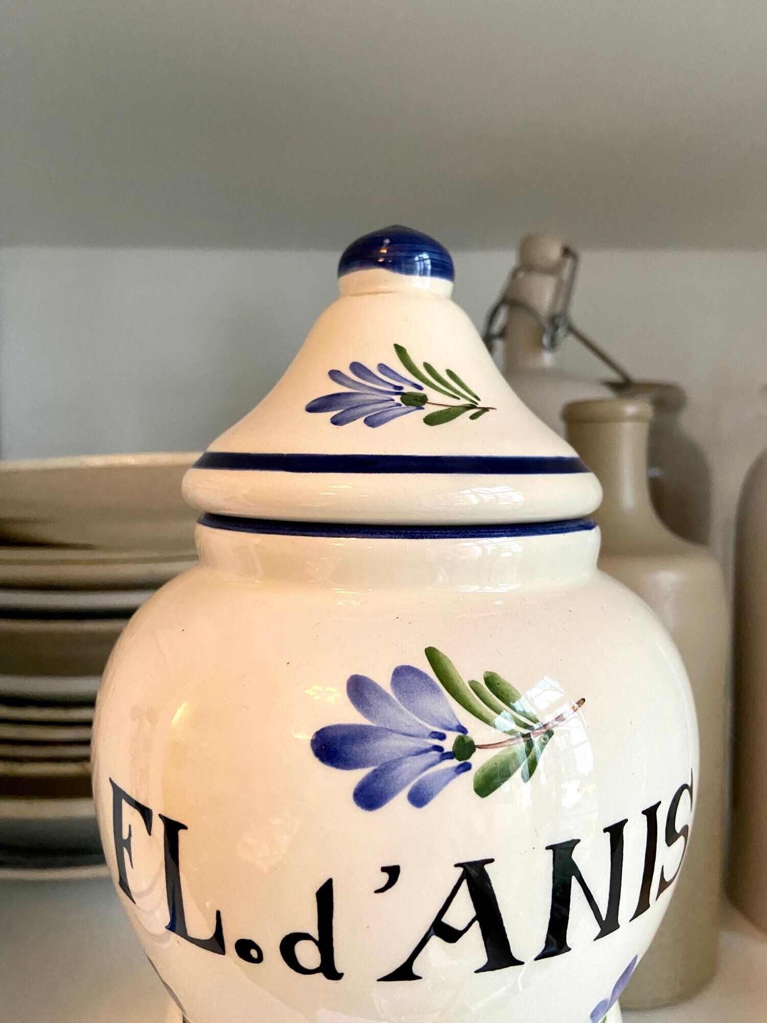 Fl apothecary jar. hand-painted earthenware anis