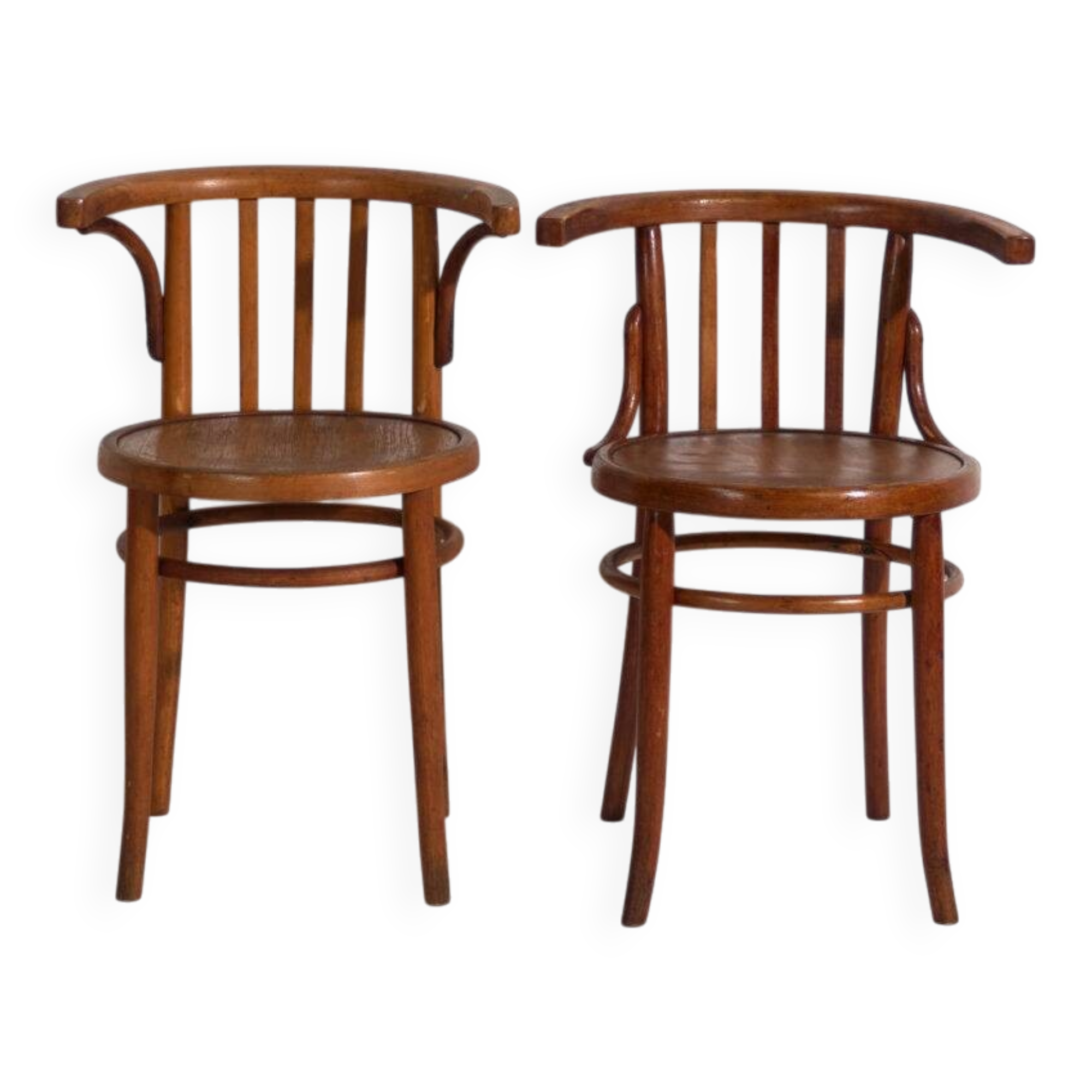 Ensemble de quatre chaises style Thonet en bois courbé – Europe centrale, vers 1920