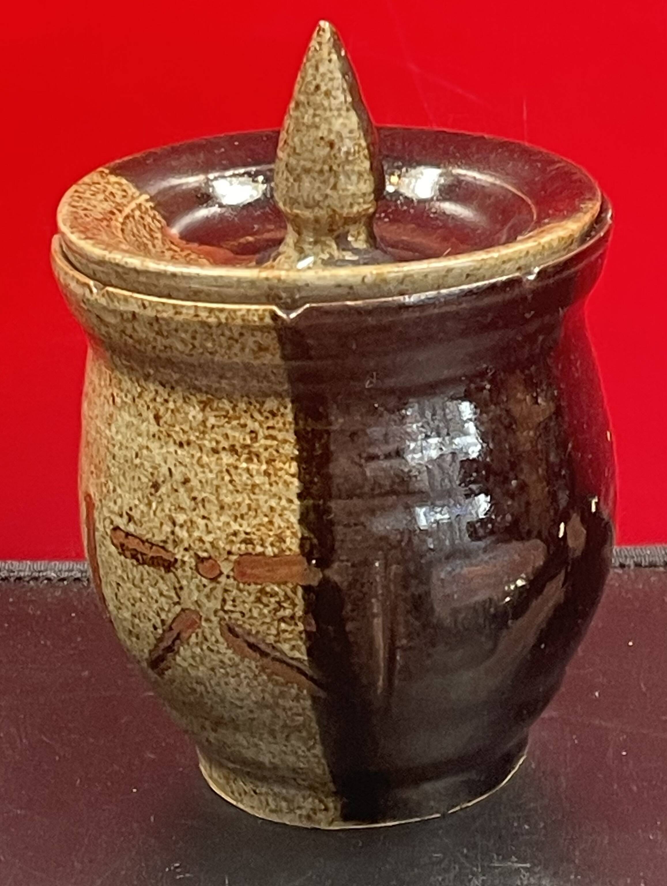 contemporary ceramic, 20th century, tobacco pot, signature to be identified