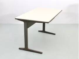 Small Action office desk by George Nelson for Mobilier international