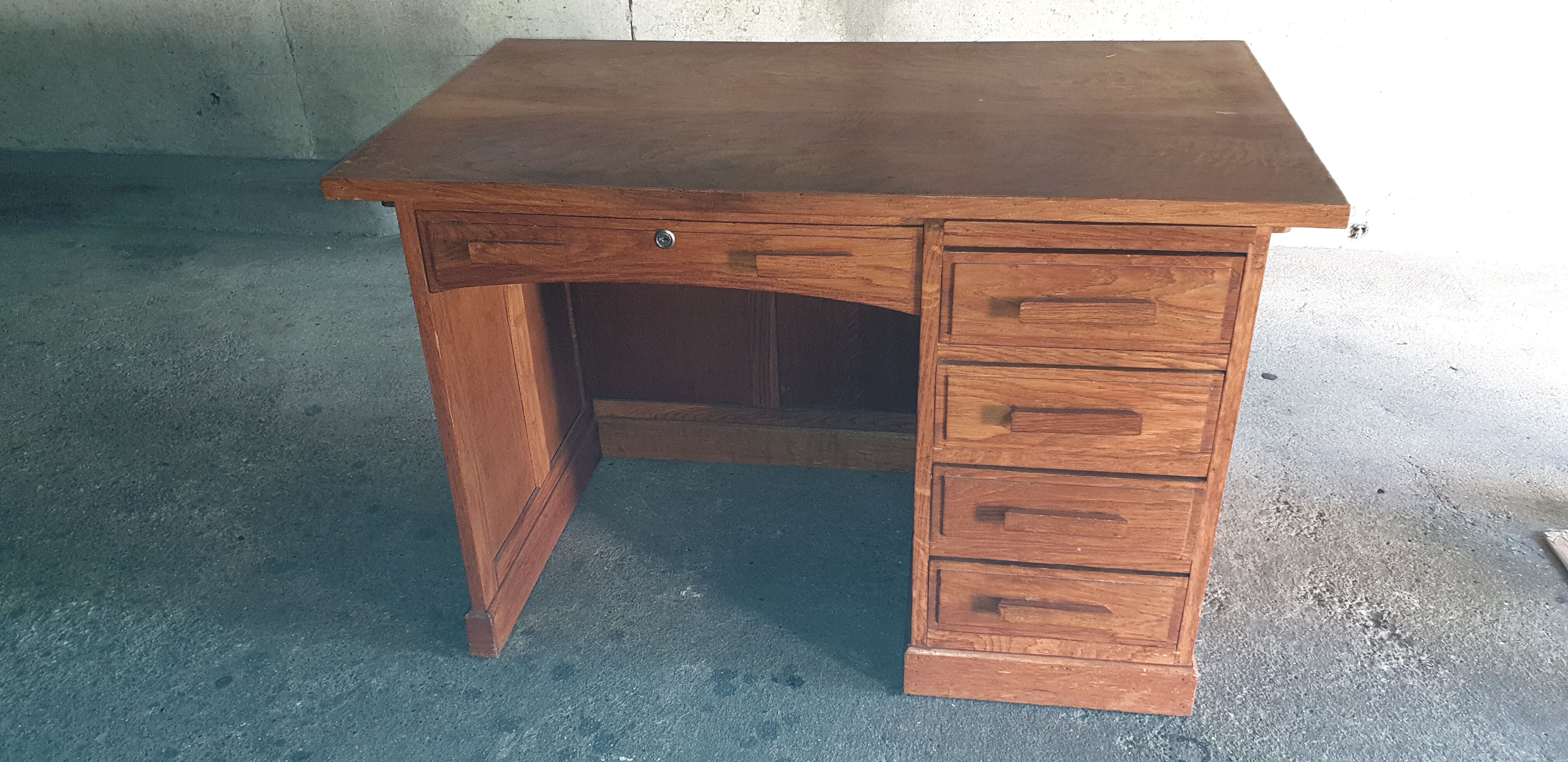 Administrative Office 50