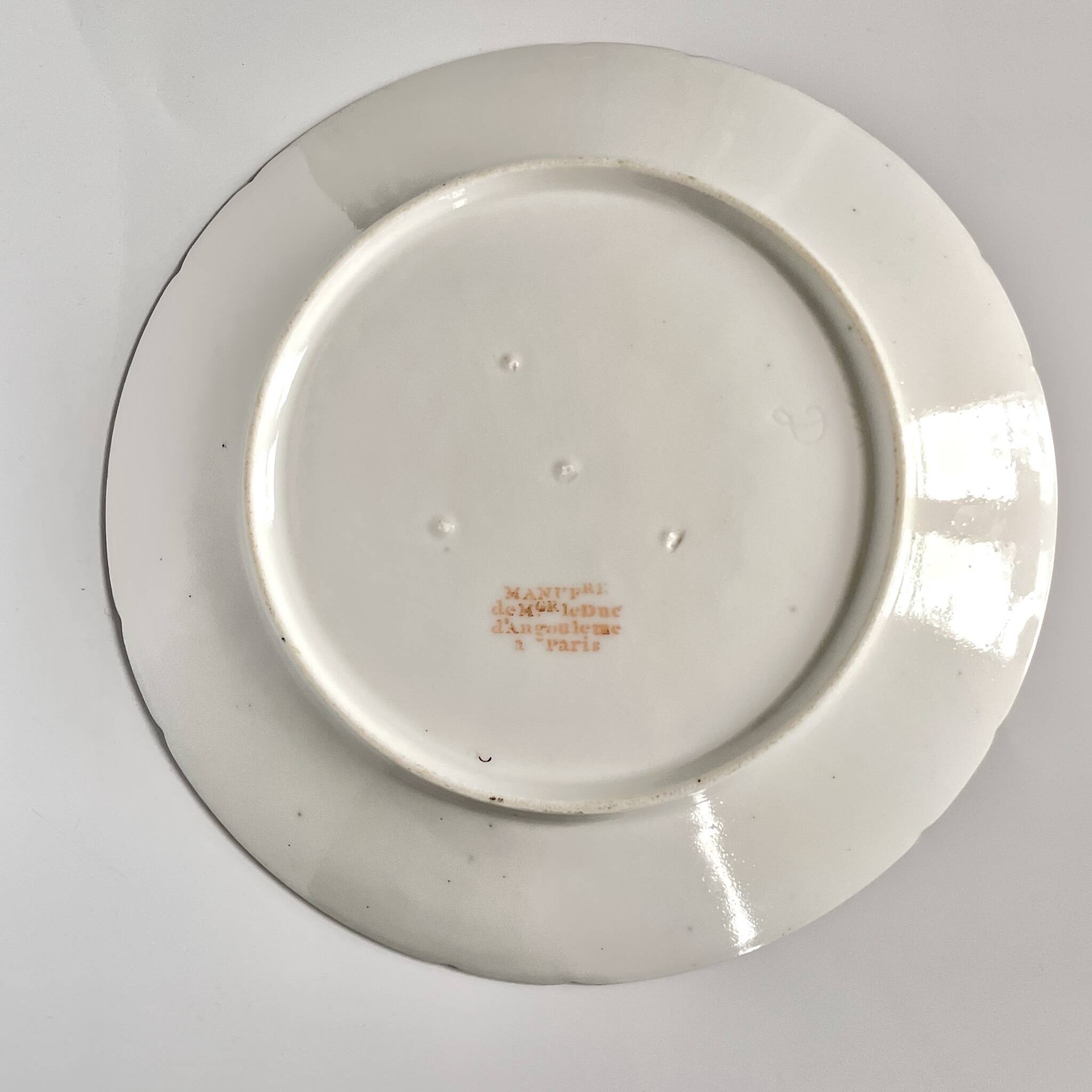 Porcelain plate from the Duke of Angoulême | Cornflower floral motif