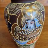 Set of 2 Japanese Satsuma ceramic vases