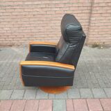 Luxury lusch vintage leather armchair