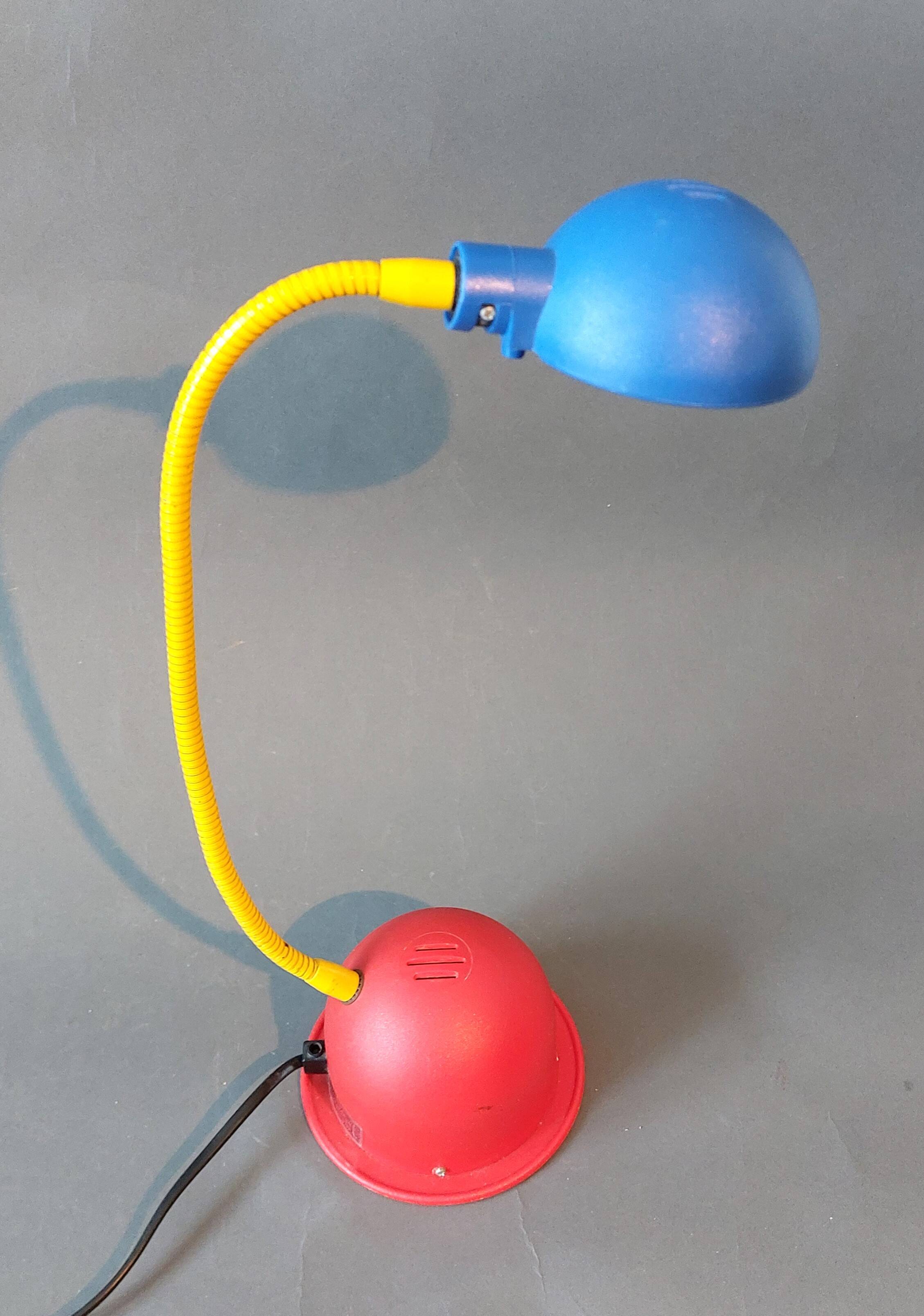 Halogen desk lamp Memphis Stilplast Movement, Italy 1980.