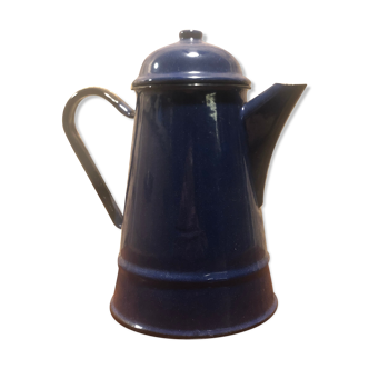 Coffee pot