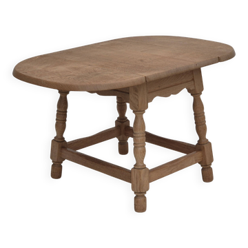 1970s, Danish foldable side table, solid oak wood, original condition.