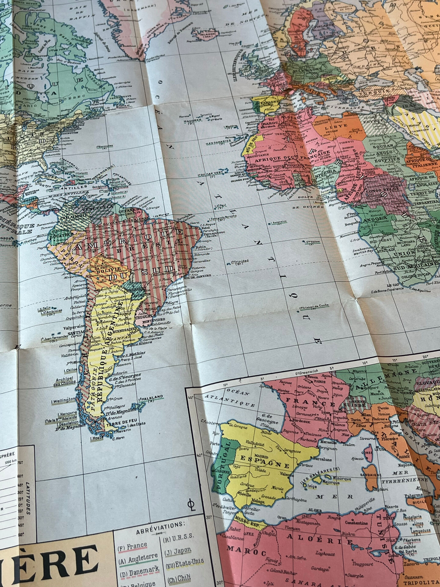 Very large Foldex world map - coloured world map 104x74cm