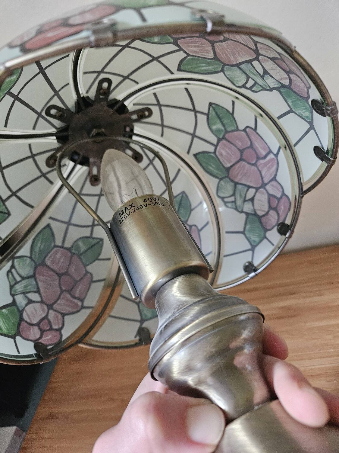 Touch lamp