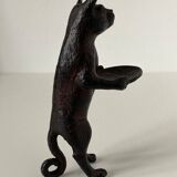 Pockets in the shape of a servant cat in bronze of reddish-brown patina