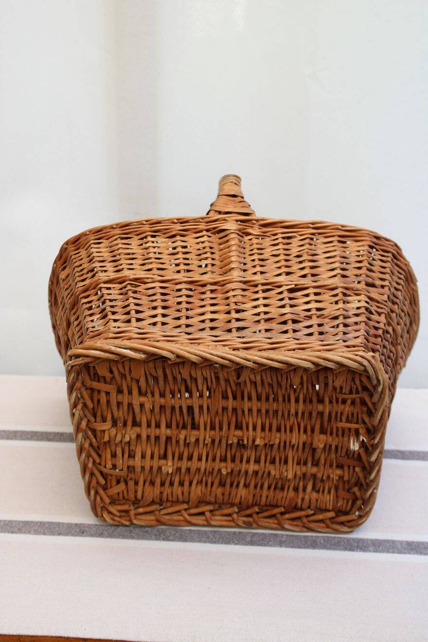 Panier de pique-nique en osier