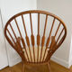 Fauteuil Windsor Peacock – bois massif – assise corde – style Wegner