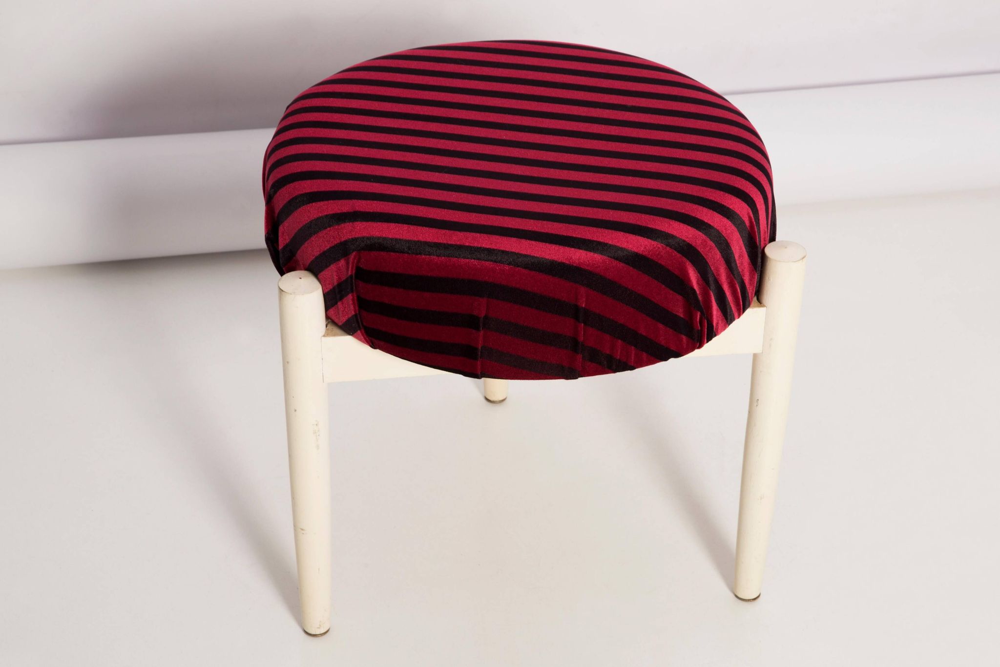 Tabouret et table vintage blanche, Danemark, 1960