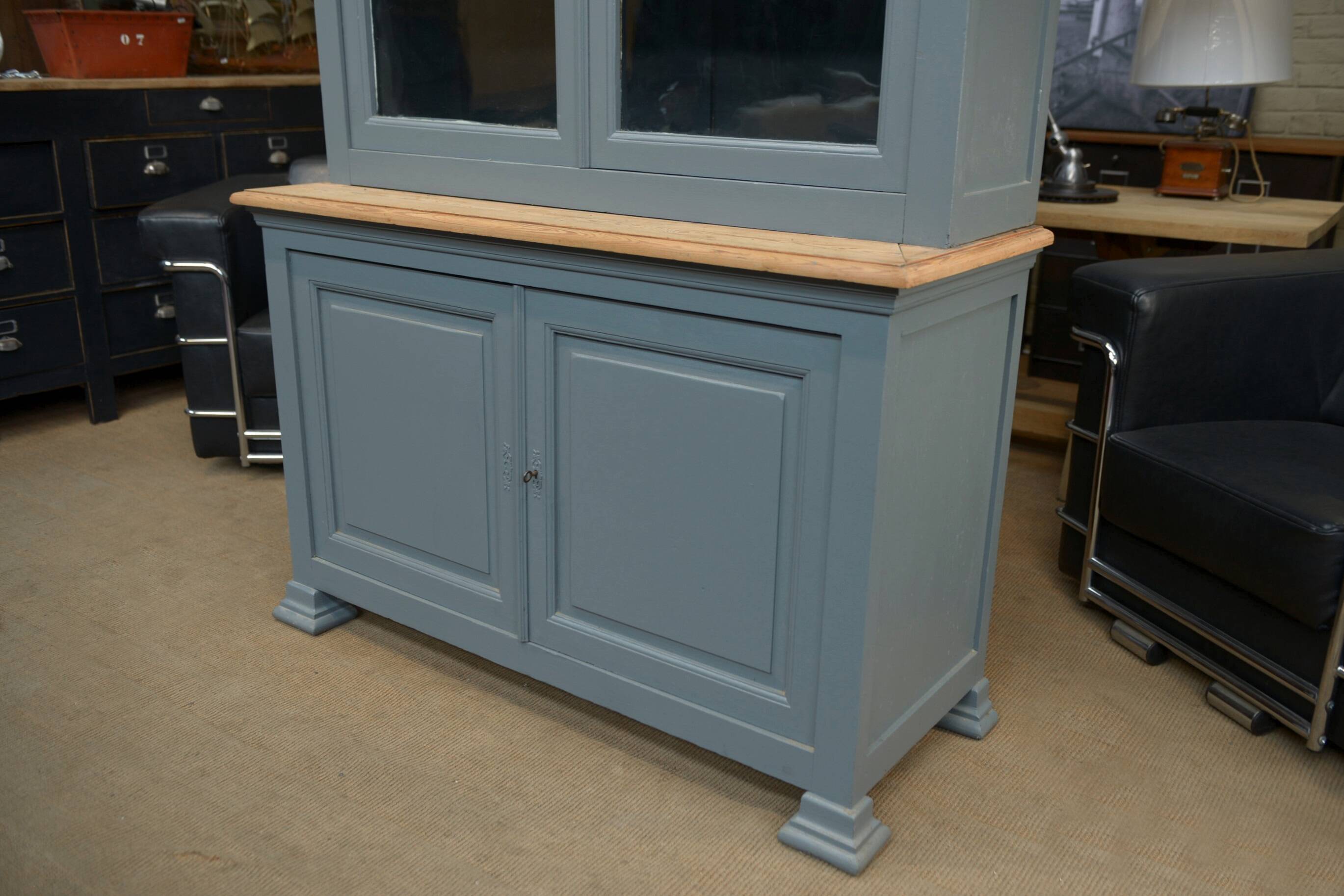 Bookcase sideboard with 2 bodies in gray patinated fir